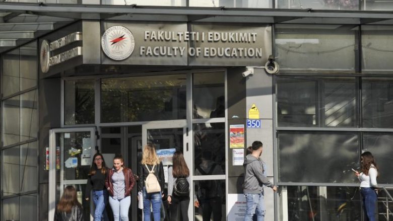 Shkaku i mungesës së bursave, studentët e Edukimit nesër bojkotojnë mësimin