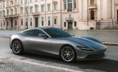 Ferrari ka krijuar një çelës gjigant për modelin Roma