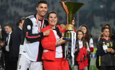 Nëna e Ronaldos, Dolores: Mafia i vodhi djalit tim shumë trofe individual