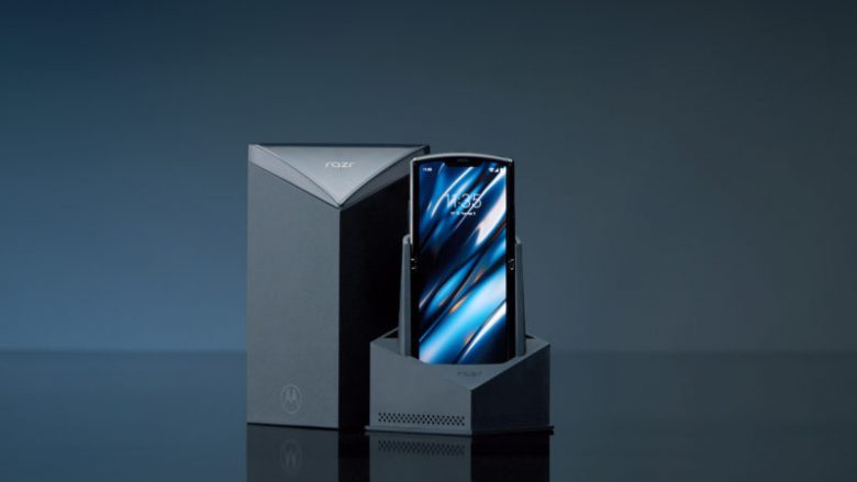 Motorola RAZR i palosshëm lansohet zyrtarisht, një qasje e re në telefonin klasik