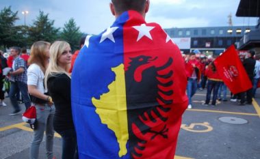 Pothuajse 75 për qind e shqiptarëve duan bashkimin Kosovë-Shqipëri, anulohet publikimi i studimit
