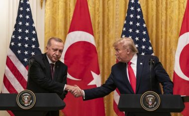 I kishte shkruar "Mos u bëj budalla!", Erdogan thotë se ia ktheu letrën presidentit Trump