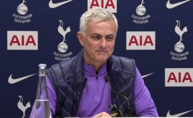 Konferenca e parë për shtyp e Jose Mourinhos si trajner i Tottenham: Jam i lumtur, më i fortë dhe i motivuar