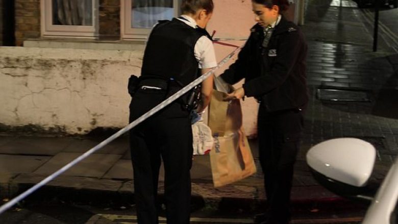 Nivel i lartë i dhunës në Londër-gjatë ditës së djeshme, brenda dy orësh janë qëlluar me thikë pesë persona