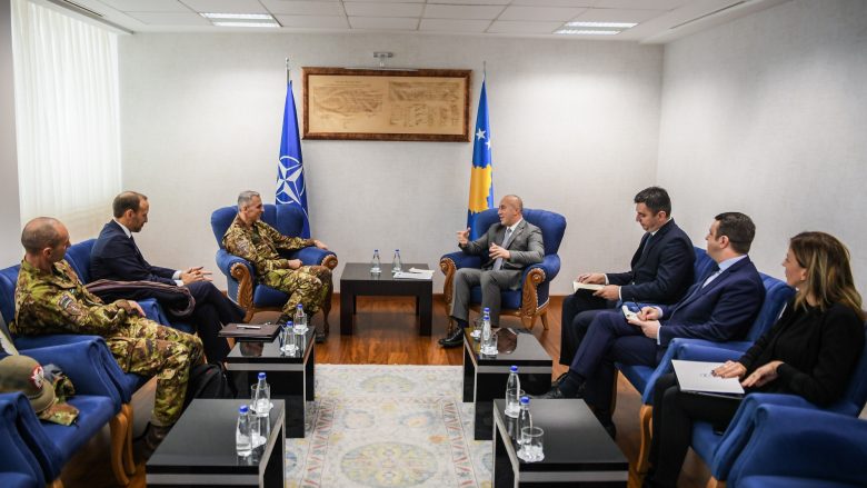 Haradinaj uron komandantin e ri të KFOR-it, Gjeneral Major Michele Risi, për marrjen e detyrës së re