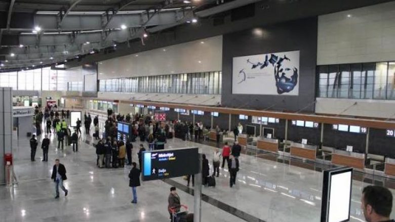 Aeroporti i Prishtinës gjatë vitit 2020, 50% më pak udhëtarë dhe fluturime