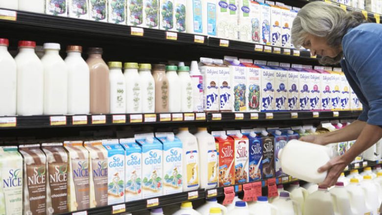 Pas 94 vjet histori, kompania më e madhe e qumështit në SHBA drejt falimentimit