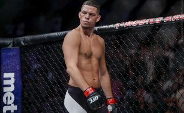 Diaz mohon thashethemet për pensionim: Do të luftoj sonte