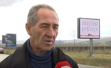 Përurohet “billboardi” me fëmijët martirë të luftës, vetëm Imer Delisë serbët ia vranë tetë fëmijë të familjes