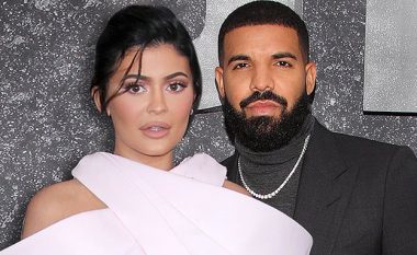 Kylie Jenner ka kaluar çaste romantike me reperin Drake – dyshohet se janë në lidhje