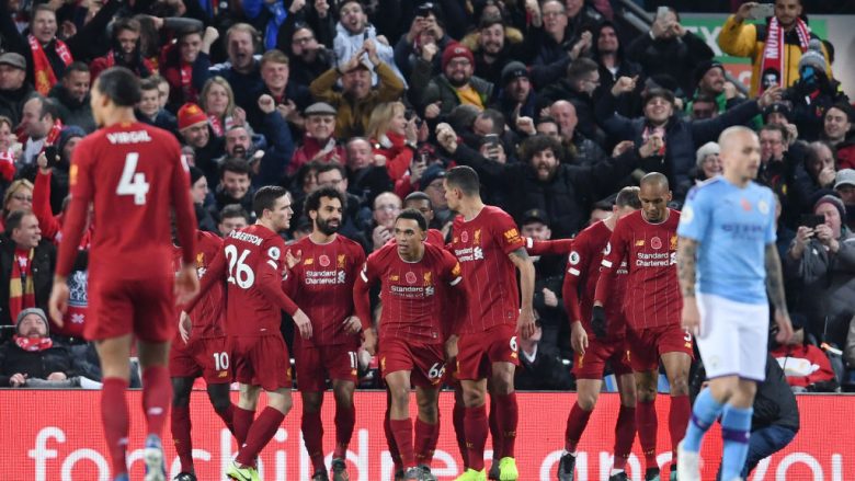 Katër gola të shënuara, tri momente të dyshimta – Liverpooli gjunjëzon Cityn në Anfield Road