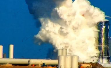Po bëhej testimi, momenti kur ndodh shpërthimi i pjesshëm i një prototipi të raketës SpaceX Starship