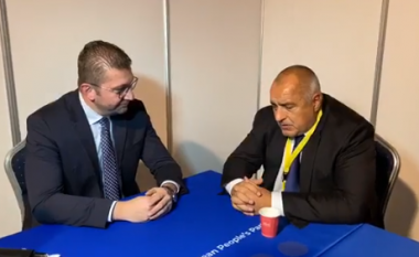 Mickoski në takim me Borissov: Anëtarësimi në BE është përcaktim strategjik i partisë sonë