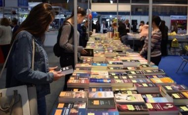 Panari i Librit në Shkup me 15.000 vizitorë në kushte pandemike