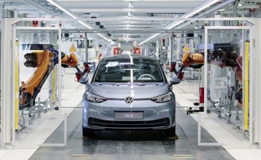 Volkswagen nis prodhimin e modelit ID.3 – në ceremoni merr pjesë edhe kancelarja Merkel