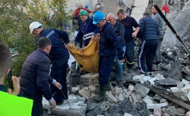 Mediet ndërkombëtare raportojnë për tërmetet në Shqipëri