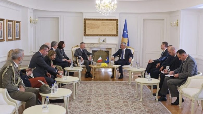 Thaçi falënderon ministrin Guerini për rolin e Italisë në forcimin e paqes në Kosovë