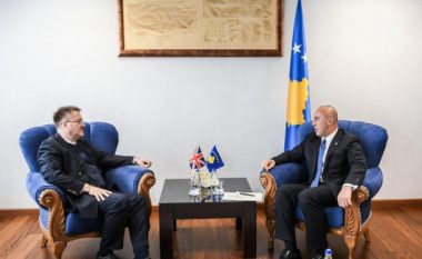 Haradinaj takon ambasadorin Abbott, flasin për zhvillimet politike në vend