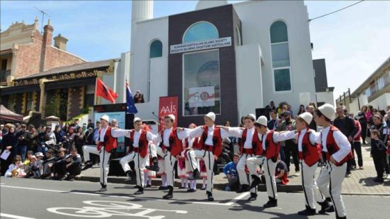 Xhamia shqiptare në Melburn shënon 50-vjetorin e themelimit