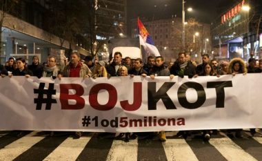 Vazhdojnë protestat anti-qeveritare në Beograd