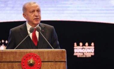 Erdogan: Turp ndarja e Nobelit për Handke