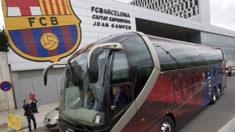 Barcelona dhe Real Madridi do të udhëtojnë së bashku nga hoteli për në Camp Nou