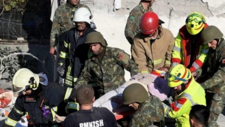 Shqipëri, tre të plagosur nga tërmeti po kurohen jashtë shtetit