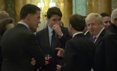 Bashkë me Trudeau e Johnson u kapën duke “u tallur” me presidentin Trump, Macron reagon për videon e publikuar