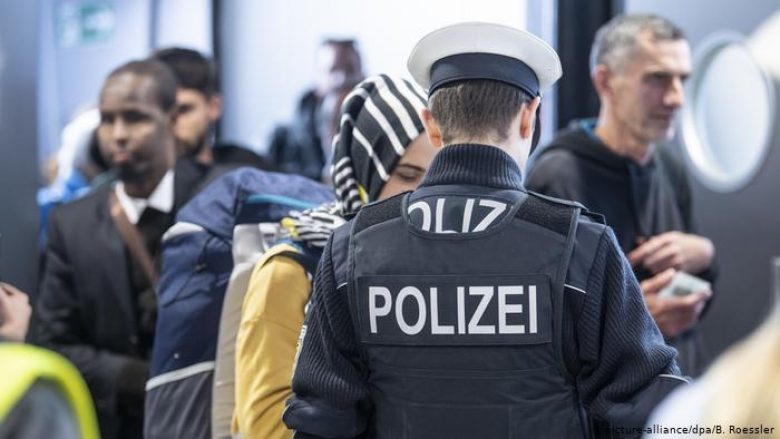 Më shumë hyrje ilegale se dëbime nga Gjermania, qytetarët e Shqipërisë të katërtit në listën e hyrjeve pa leje