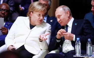 Merkel do të takohet me Putinin midis tensioneve në rritje pas vrasjes së një aktivisti gjeorgjian
