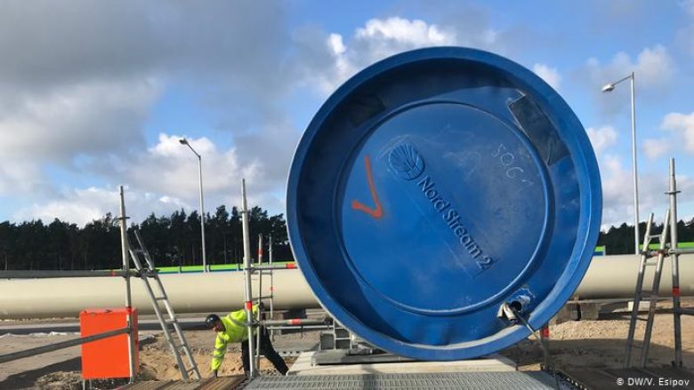 Kremlini: Sanksionet amerikane nuk do të ndalojnë tubacionin e gazit ‘Nord Stream 2’ për në Gjermani