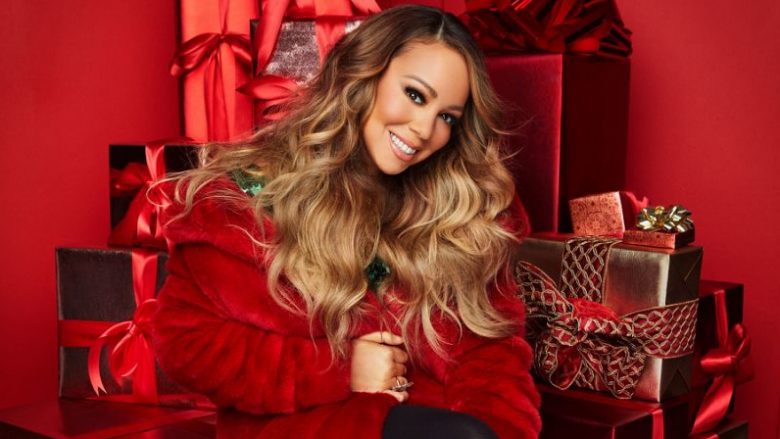 Kënga “All I Want For Christmas” e Mariah Carey renditet e para në “Billboard Hot 100”