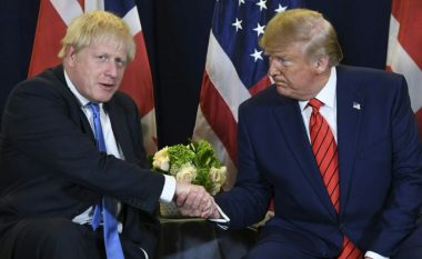 Trump uron Boris Johnsonin për “fitoren e madhe”