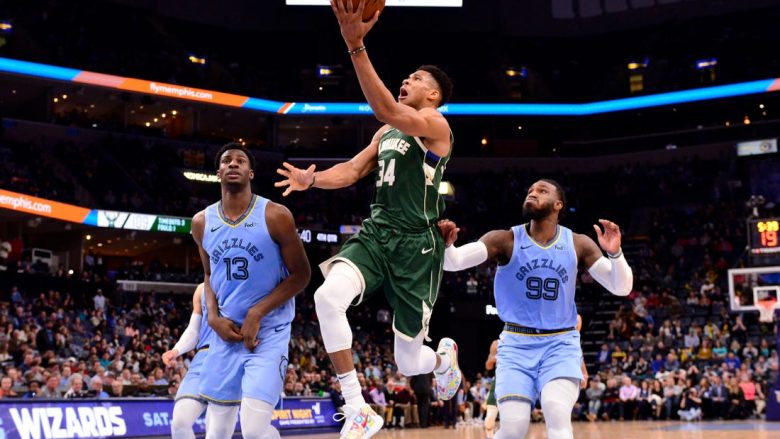 Bucks të pandalshëm marrin edhe fitoren e 17-të radhazi, triumfojnë edhe Lakers