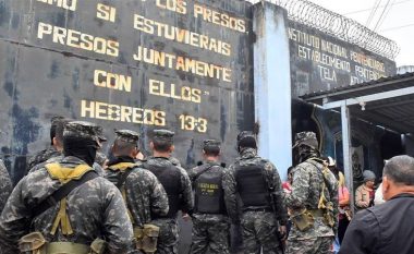 Të paktën 18 të burgosur kanë mbetur të vdekur nga rebelimet në burg në Honduras