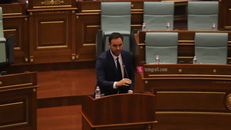Glauk Konjufca zgjidhet kryetar i Kuvendit të Kosovës
