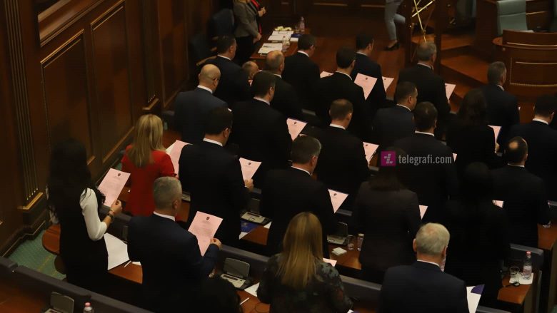 Betohen 111 deputetë të legjislaturës së re të Kuvendit të Kosovës
