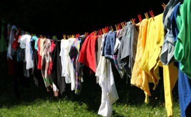 E dini sa shpesh duhet t’i lani disa pjesë të rrobave? Numrat do t’ju befasojnë!