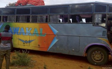 Sulm me armë ndaj autobusit në Kenia, të paktën 10 të vrarë