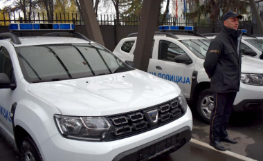 Gjermania dhuron tetë makina “Dacia Duster” për MPB-në e Maqedonisë