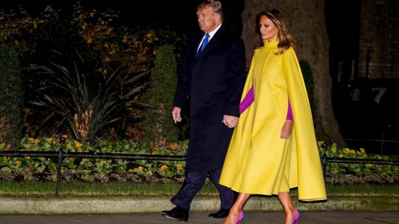Palltoja e verdhë e Melania Trump mori vëmendjen e të gjithëve, kushton plot 5500 euro