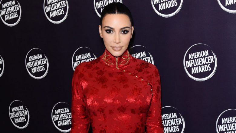 Kim Kardashian zbulon se kishte bërë pesë operacione pas ndërlikimeve të shtatzënisë së dytë