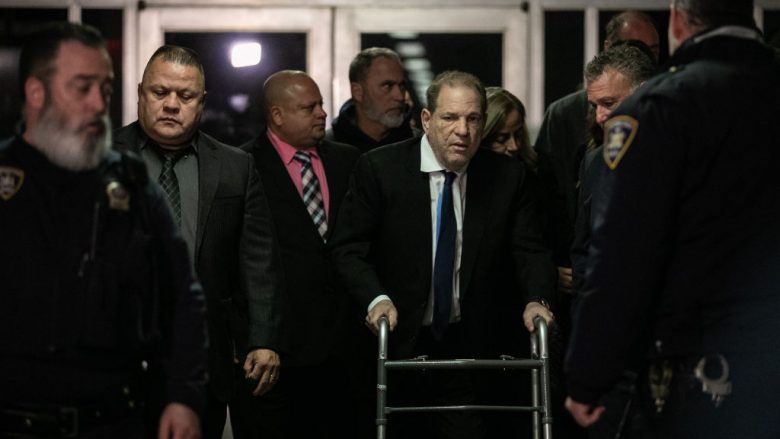 Harvey Weinstein do t’i paguajë 25 milionë dollarë femrat që e akuzojnë për keqtrajtim