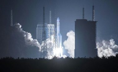 Kina e ka lansuar një prej raketave më të mëdha, si pjesë të përpjekjeve për të arritur në Mars gjatë vitit që vjen