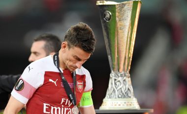 Koscielny tregon arsyen e largimit nga Arsenali: Nuk isha i lumtur