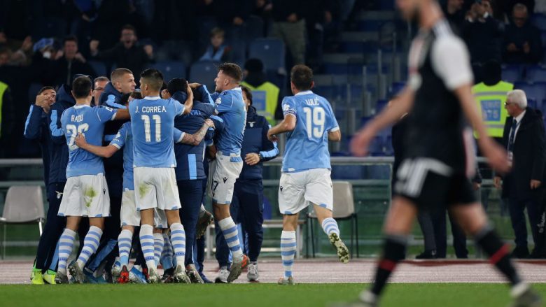 Lazio triumfon me rikthim ndaj Juventusit