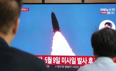 Japonezët për rreth 22 minuta në alarm, u raportua se Kim Jong un kishte lëshuar një raketë, si “dhuratë për Krishtlindje”