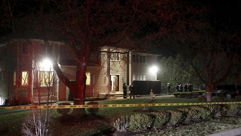 Ndalohet sulmuesi që vrau pesë persona në një shtëpi në New York, që po festonin një festë fetare
