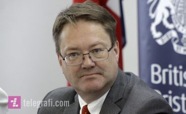 Ambasadori Abbott: Sulmuesit e pjestarëve të KFOR-it dhe gazetarëve janë kriminelë