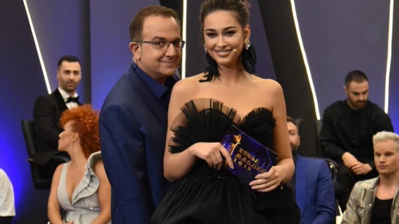 Adrola Dushi dhe Ardit Gjebrea në natën e parë të "Kënga Magjike 2019" (Foto: TV Klan/Instagram)